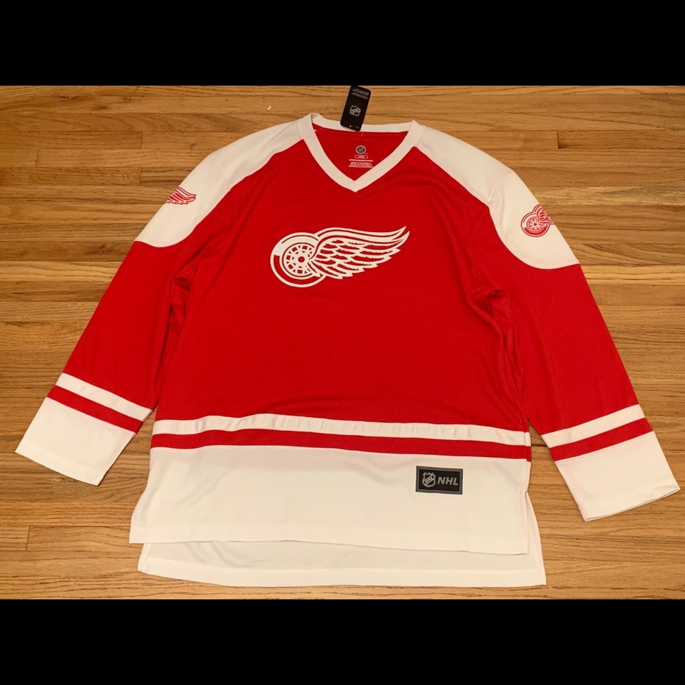 Detroit Red Wings NHL Hockey Jersey Size L
